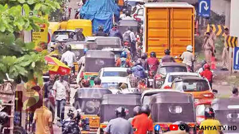 തലസ്ഥാനം കുരുങ്ങി. വീർപ്പുമുട്ടി ജനങ്ങൾ 3 trivandrum block