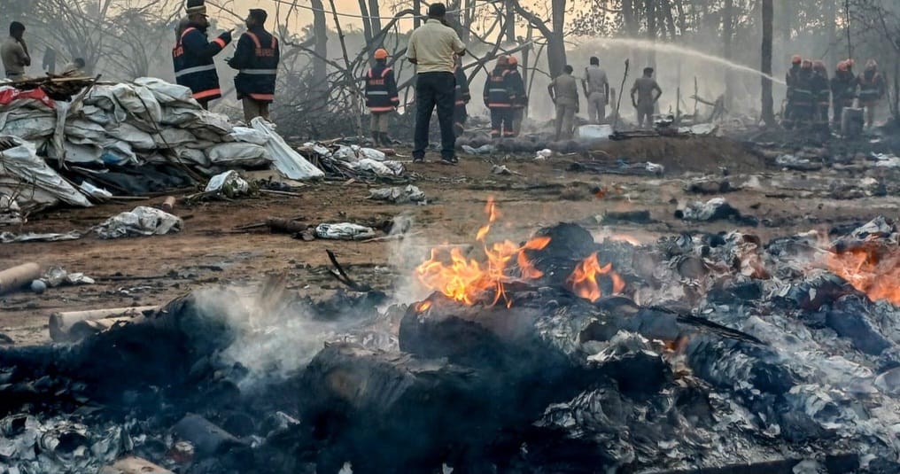 തൃശൂര്‍ പൂരം വെടിക്കെട്ടില്ലാതെ നടത്താന്‍ ആലോചന