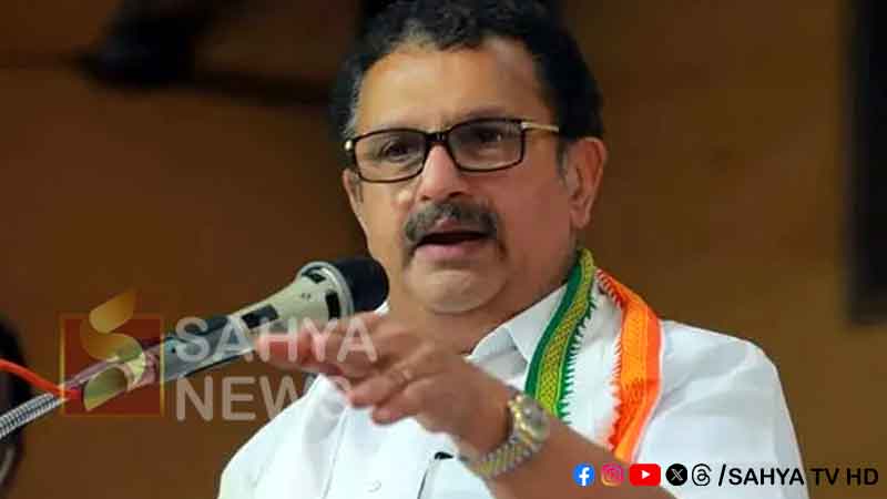 K MURALEEDHARAN