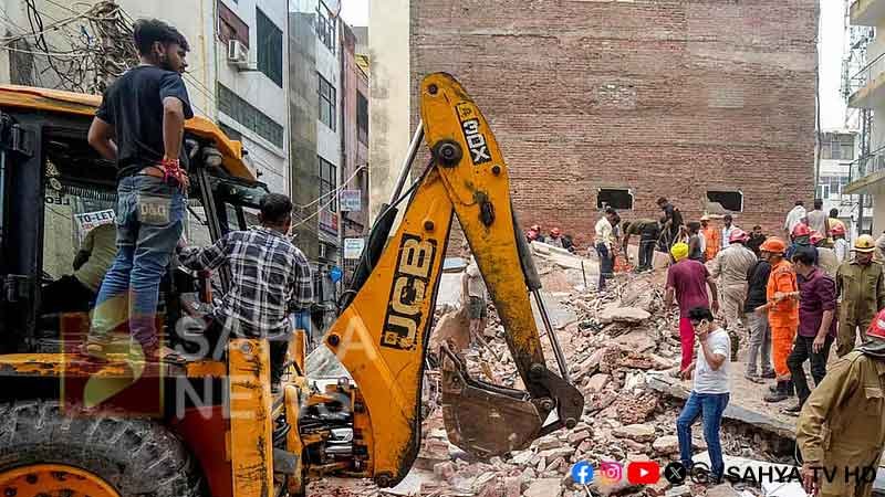 ഡല്‍ഹിയില്‍ അഞ്ച് നില കെട്ടിടം തകര്‍ന്ന് : മൂന്നുപേര്‍ മരിച്ചു, അഞ്ചുപേരുടെ നില ഗുരുതരം